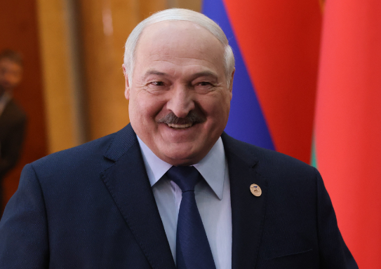 El presidente de Belarús Aleksander Lukashenko felicitó al presidente electo de la Argentina Javier Milei. El presidente de Belarús Aleksander Lukashenko felicitó al presidente electo de la Argentina Javier Milei.