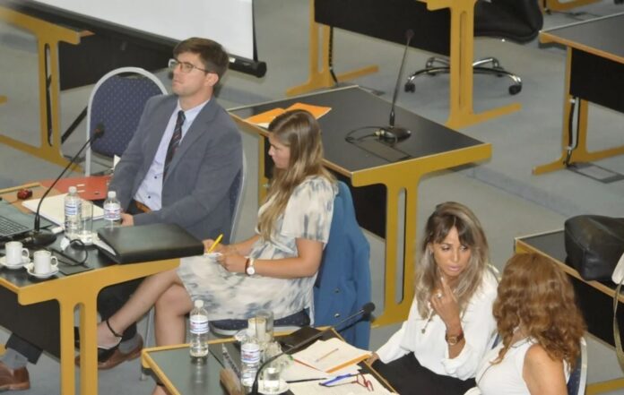 La casta judicial absolvio a la jueza Ana Clara Pérez Ballester y la asesora de menores quienes entregaron a Lucio Abel Dupuy a sus asesinas La casta judicial absolvio a la jueza Ana Clara Pérez Ballester y la asesora de menores quienes entregaron a Lucio Abel Dupuy a sus asesinas