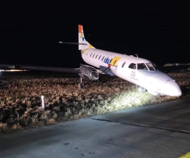 Urgente: Un avión con explosivos despistó en un aeropuerto de Santa Cruz y generó pánico