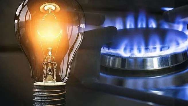 El Gobierno oficializó aumentos en las tarifas y recortes de subsidios en las tarifas de luz y gas