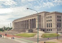 La UBA va a la justicia para que se cumpla la ley de financiamiento universitario