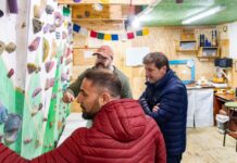 Melella visitó la sede del Club Andino Río Grande