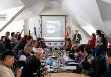 Gobierno presentó ante la legislatura detalles del acuerdo firmado con YPF