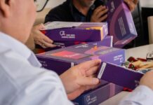 Escuelas Alfa de la provincia recibieron tablets en el marco de la unidad de alfabetización nacional