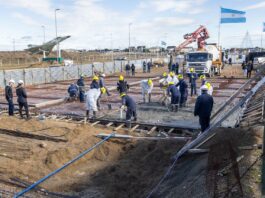Inició una etapa clave en la construcción del edificio de la Carpa de la Dignidad