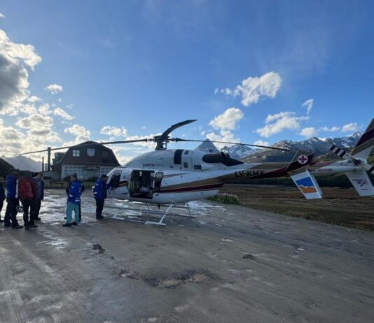 Catorce rescatistas iniciaron la búsqueda de dos personas extraviadas en la zona del Domo Blanco