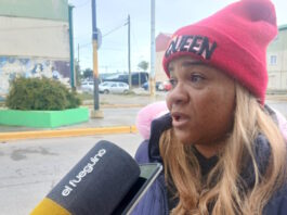 Cuidadoras domiciliarias reclaman pagos atrasados y condiciones precarias