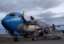 Los controladores aéreos levantaron el paro y se normalizan los vuelos en todo el país