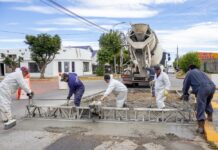 Avanza el Plan de Obras 2026 con hormigonado en arterias clave de Río Grande
