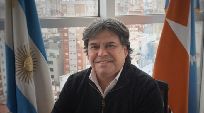 Araujo impulsa la reconversión productiva en Tierra del Fuego y advierte: “Es una necesidad urgente”