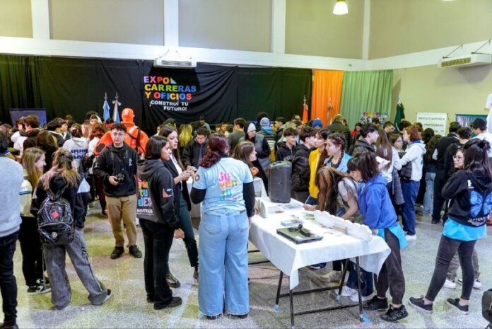 EXPO CARRERRAS