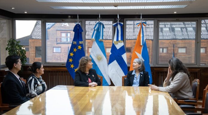 Tierra del Fuego y Finlandia dialogaron sobre una agenda de cooperación internacional