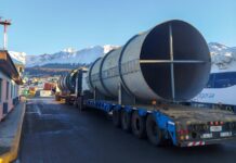 Comenzó el histórico operativo de descarga y transporte del equipamiento de la nueva usina de Ushuaia