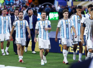 Argentina dejó el corazón, pero cayó ante España