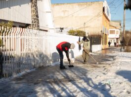 Se recuerda a los vecinos frentistas mantener las veredas limpias de nieve, hielo y escarcha