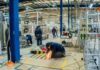 Gobierno recorrió junto a trabajadores de Aires del Sur la planta que se prepara para retomar la producción