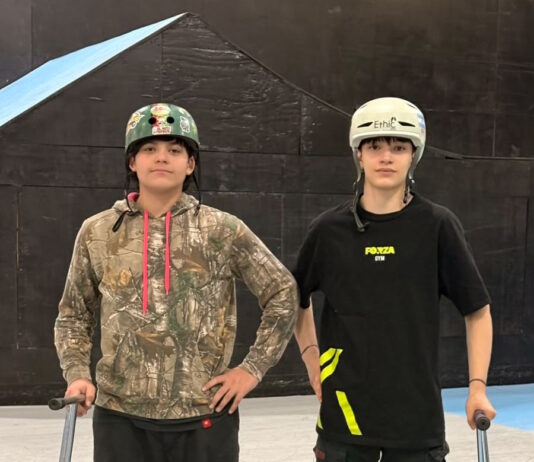 “De Río Grande al Mundial de Scootering: Benjamín Camino y Lorenzo Orellana van por la clasificación”