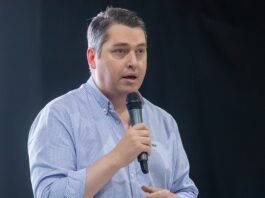 “Desmantelan el trabajo fueguino”: Martín Perez reclamó defender el empleo y pidió responsabilidad a las empresas
