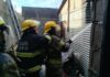Una salamandra provocó un principio de incendio y daños en una vivienda