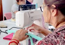 “Cosiendo Vínculos”: gobierno ofrece máquinas de coser gratuitas a vecinos y emprendedores