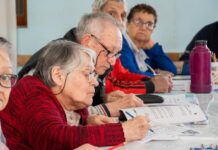 Yo sí puedo: cerca de 400 personas mayores aprendieron a leer y escribir en los últimos cuatro años