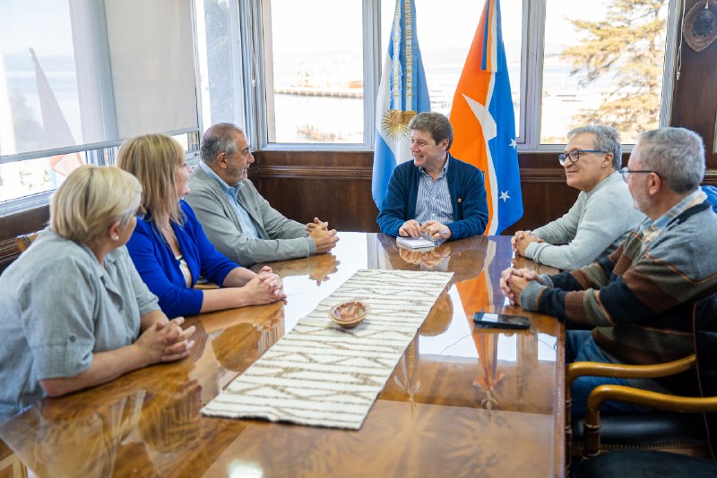 Melella recibió a referentes de la CGT y analizaron la situación económica y laboral de TDF