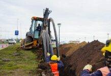 Se trabaja en la extensión de las redes de agua y gas del edificio de la Dignidad