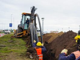 Se trabaja en la extensión de las redes de agua y gas del edificio de la Dignidad
