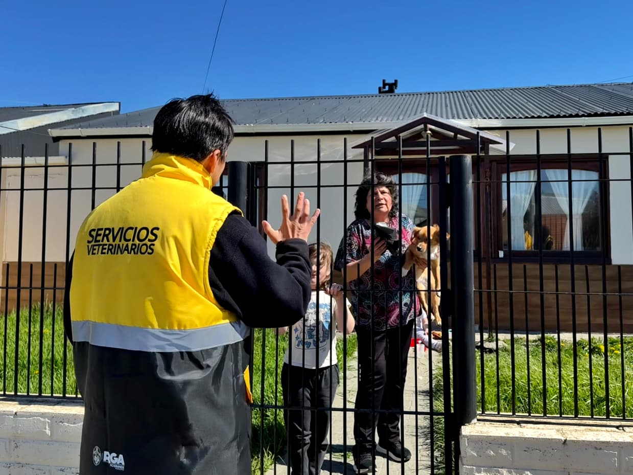 Continúan promoviendo el cuidado responsable de las mascotas en los barrios