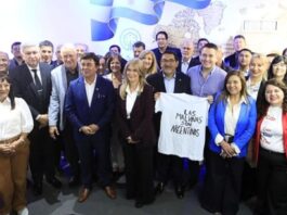 Perez llevó a la FAM el reclamo judicial por la explotación ilegal del petróleo de Malvinas